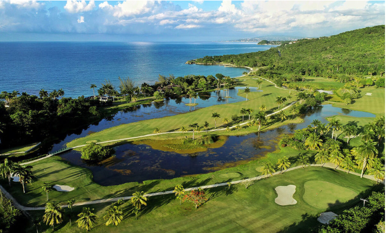 Cover image for the article: Discover Golf Paradise: An Introduction to Golf in Jamaica
