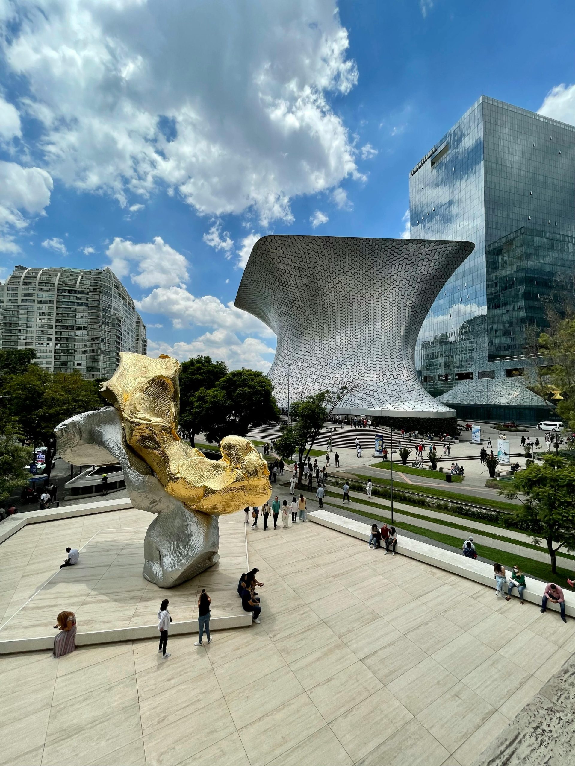 Cover image for the article: Mexico tops your list if you play golf